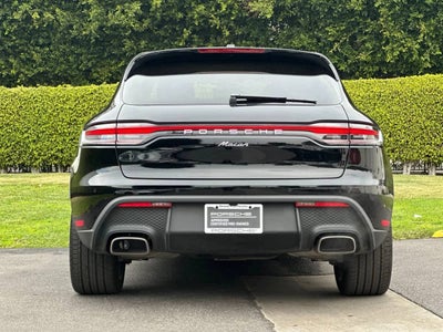 2025 Porsche Macan AWD