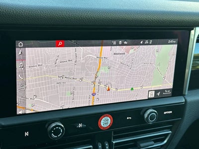 2025 Porsche Macan AWD