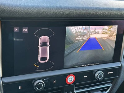 2025 Porsche Macan AWD