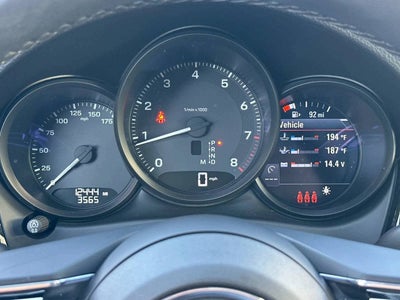 2025 Porsche Macan AWD