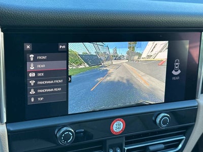 2025 Porsche Macan AWD