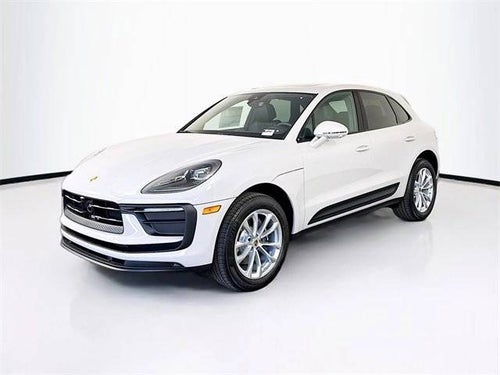 2025 Porsche Macan Base