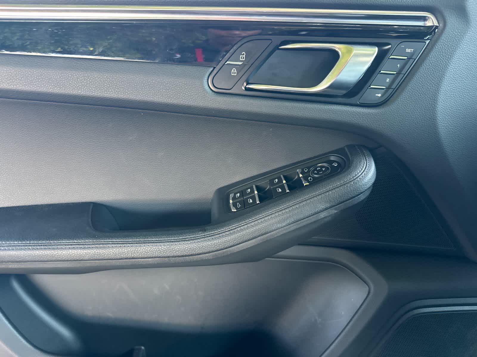 2025 Porsche Macan Macan