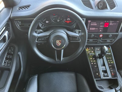 2025 Porsche Macan Macan