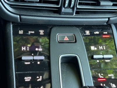 2025 Porsche Macan Macan
