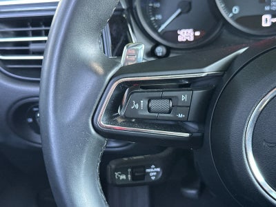2025 Porsche Macan Macan