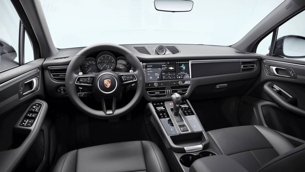2025 Porsche Macan Base