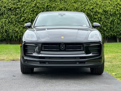 2025 Porsche Macan Macan