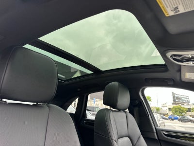 2025 Porsche Macan Macan
