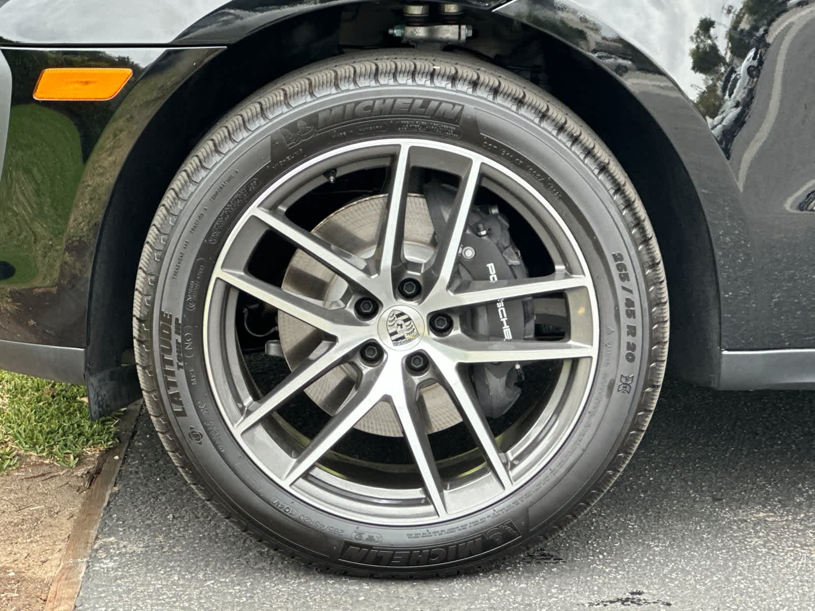 2025 Porsche Macan Macan