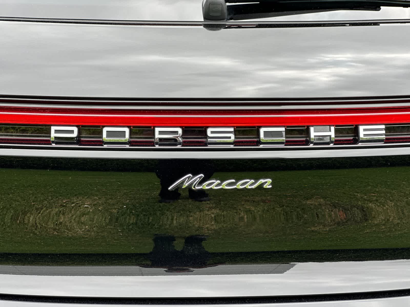 2025 Porsche Macan Macan
