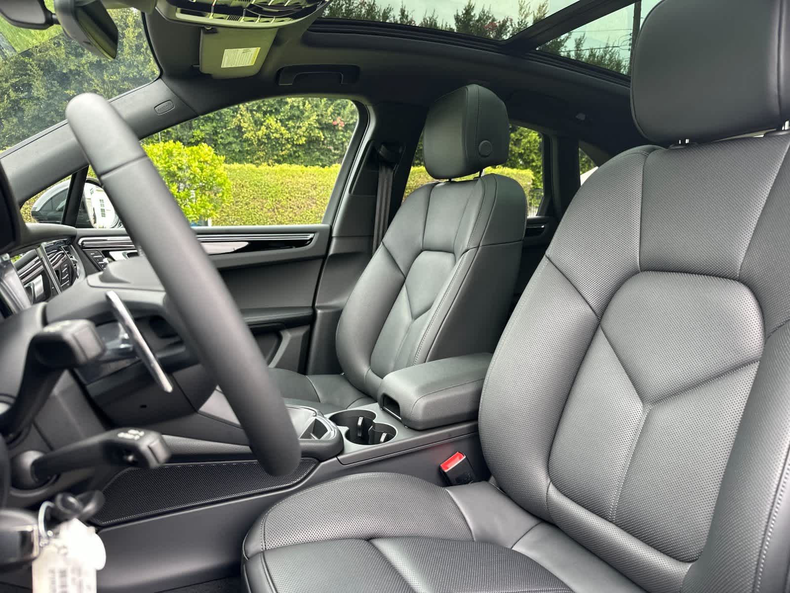 2025 Porsche Macan Macan