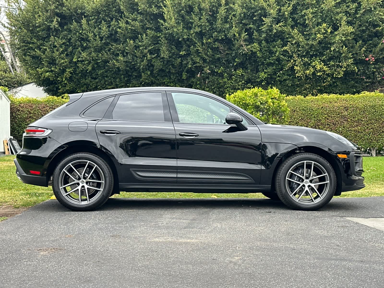 2025 Porsche Macan Macan