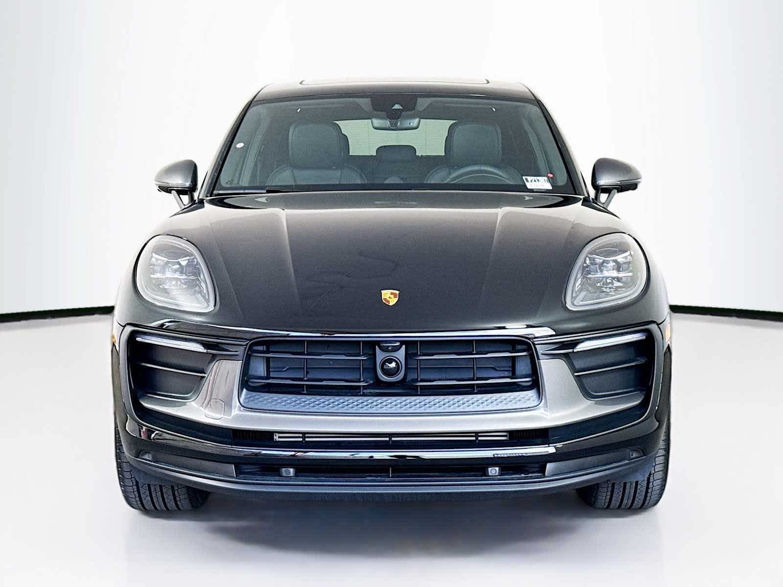 2025 Porsche Macan Macan T