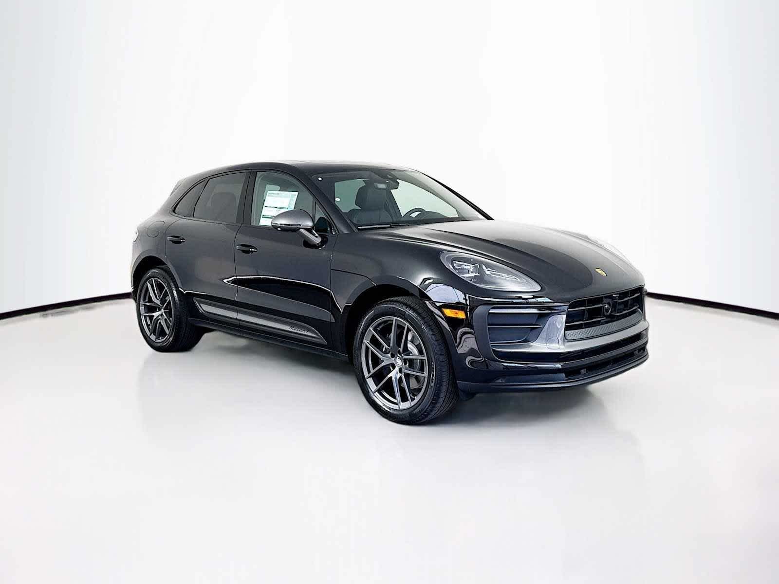 2025 Porsche Macan Macan T