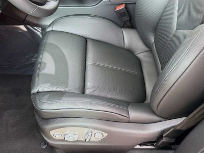 2025 Porsche Macan Macan T