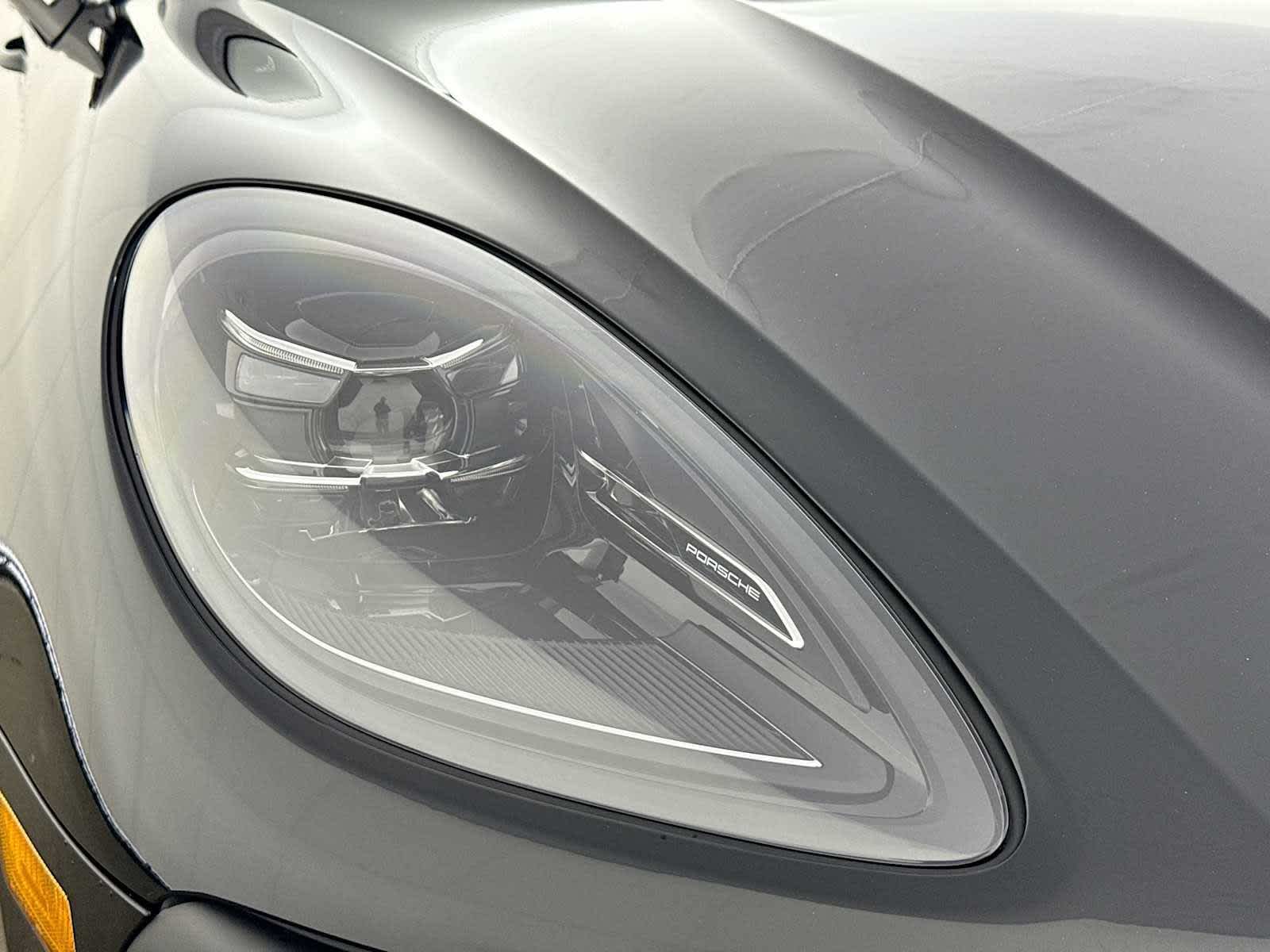 2025 Porsche Macan Macan T