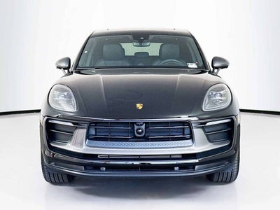 2025 Porsche Macan AWD