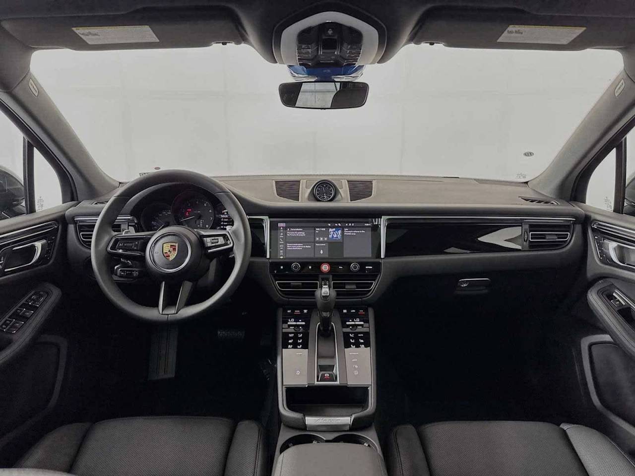 2026 Porsche Macan AWD