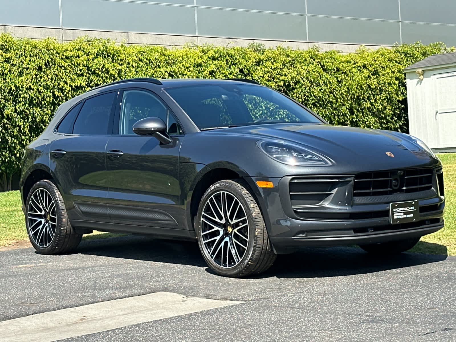 2026 Porsche Macan Macan