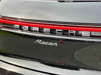 2026 Porsche Macan AWD