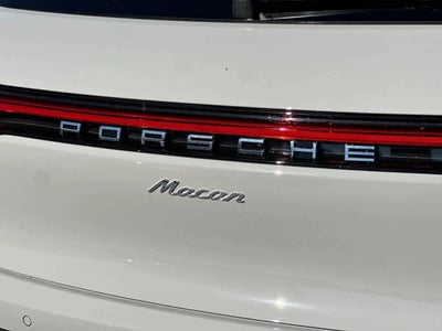2026 Porsche Macan AWD