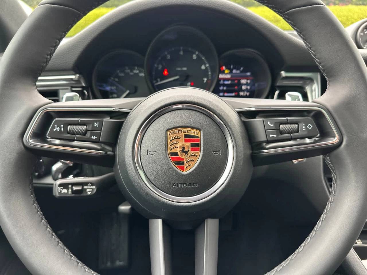 2026 Porsche Macan Macan