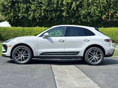 2026 Porsche Macan Macan
