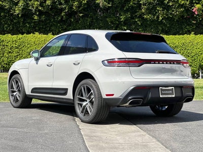 2026 Porsche Macan Macan