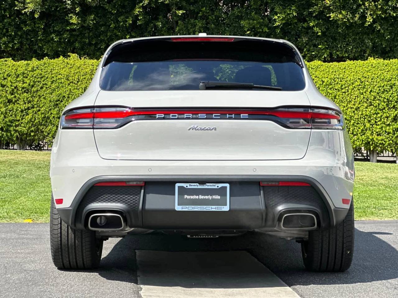 2026 Porsche Macan Macan