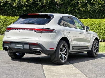 2026 Porsche Macan Macan