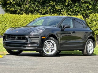 2026 Porsche Macan AWD