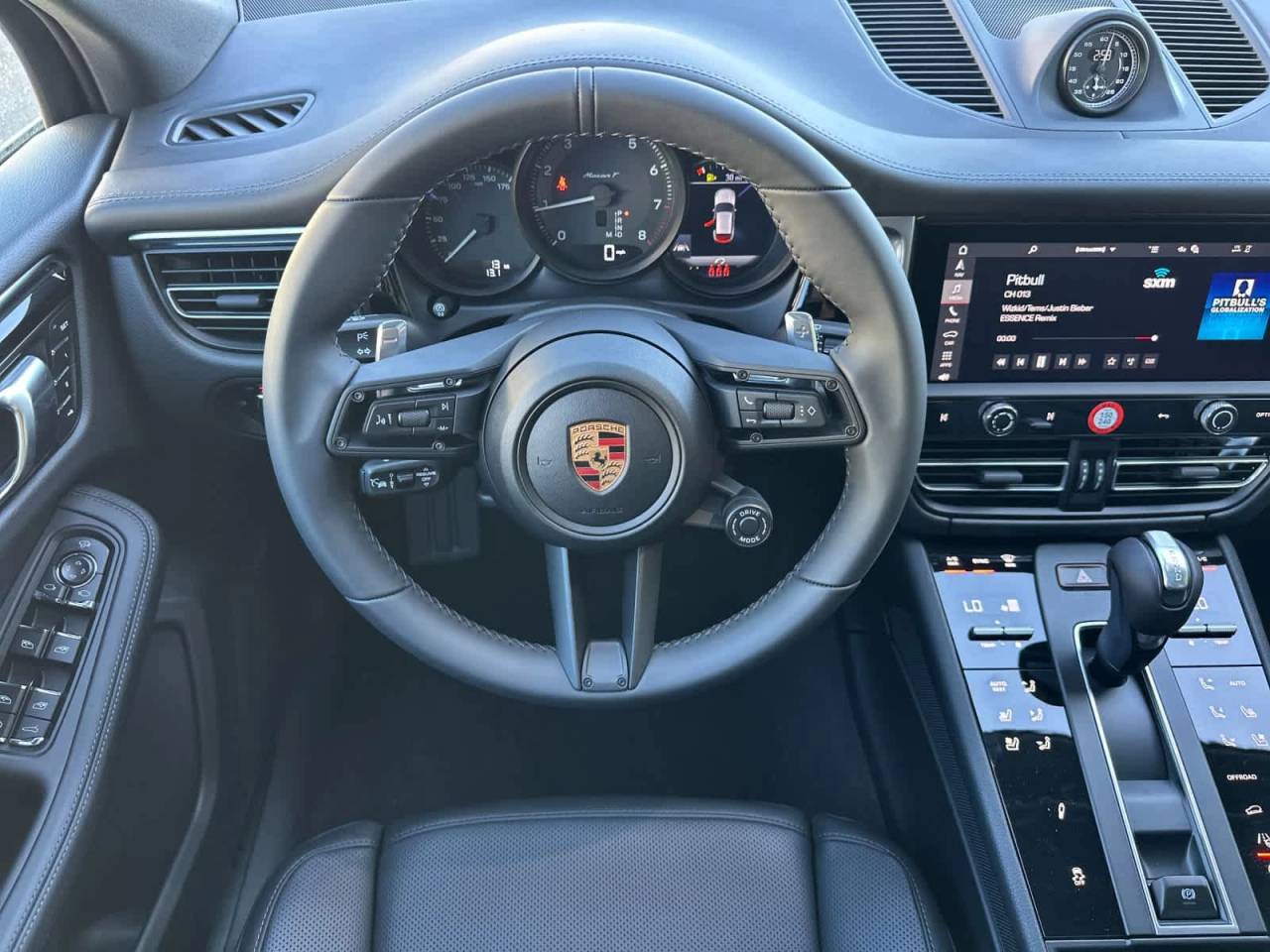 2026 Porsche Macan T