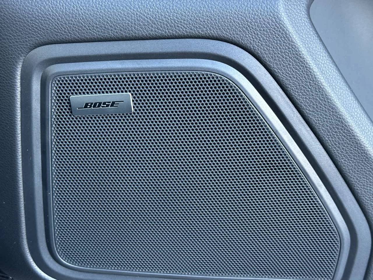 2026 Porsche Macan T