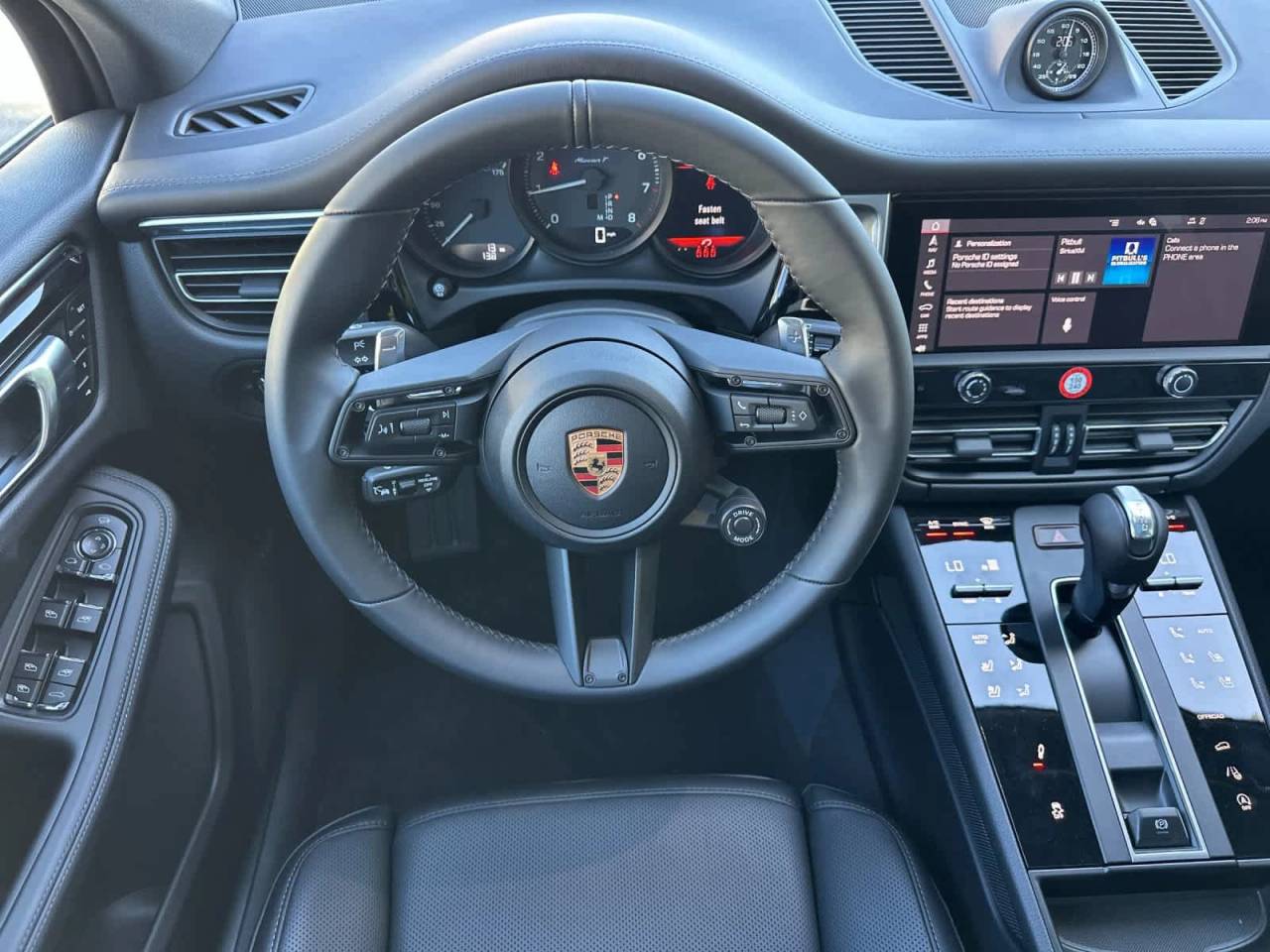 2026 Porsche Macan T