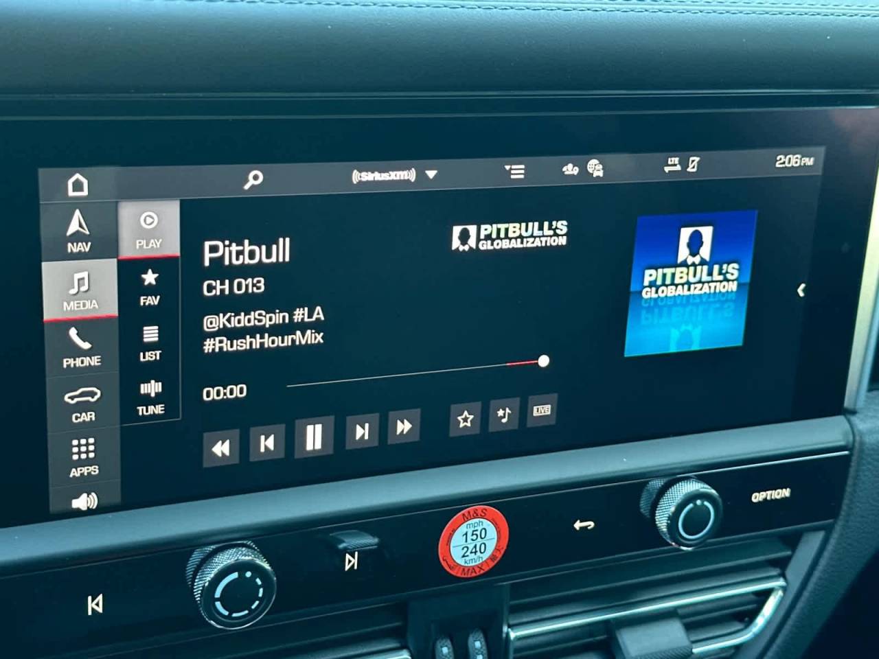 2026 Porsche Macan T