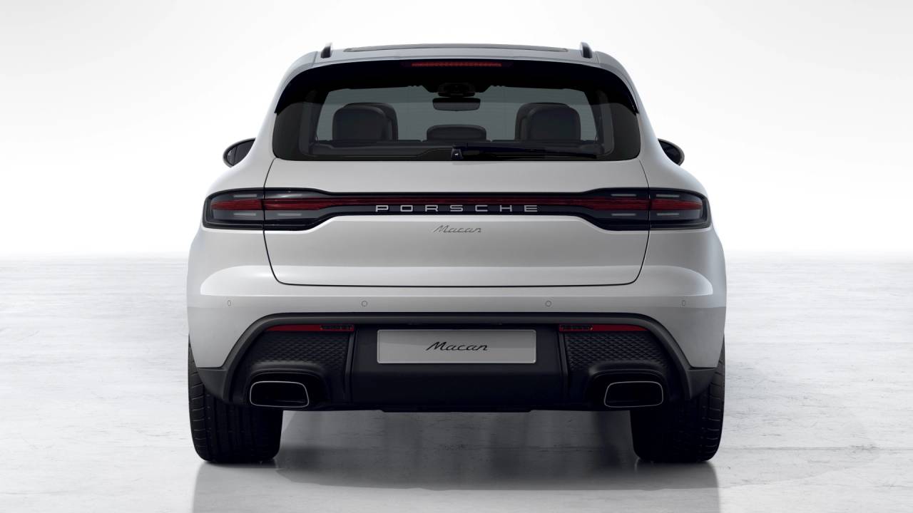 2026 Porsche Macan Base