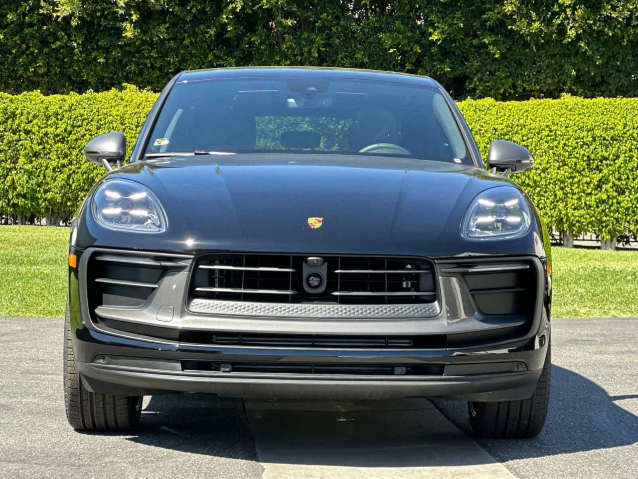 2026 Porsche Macan T