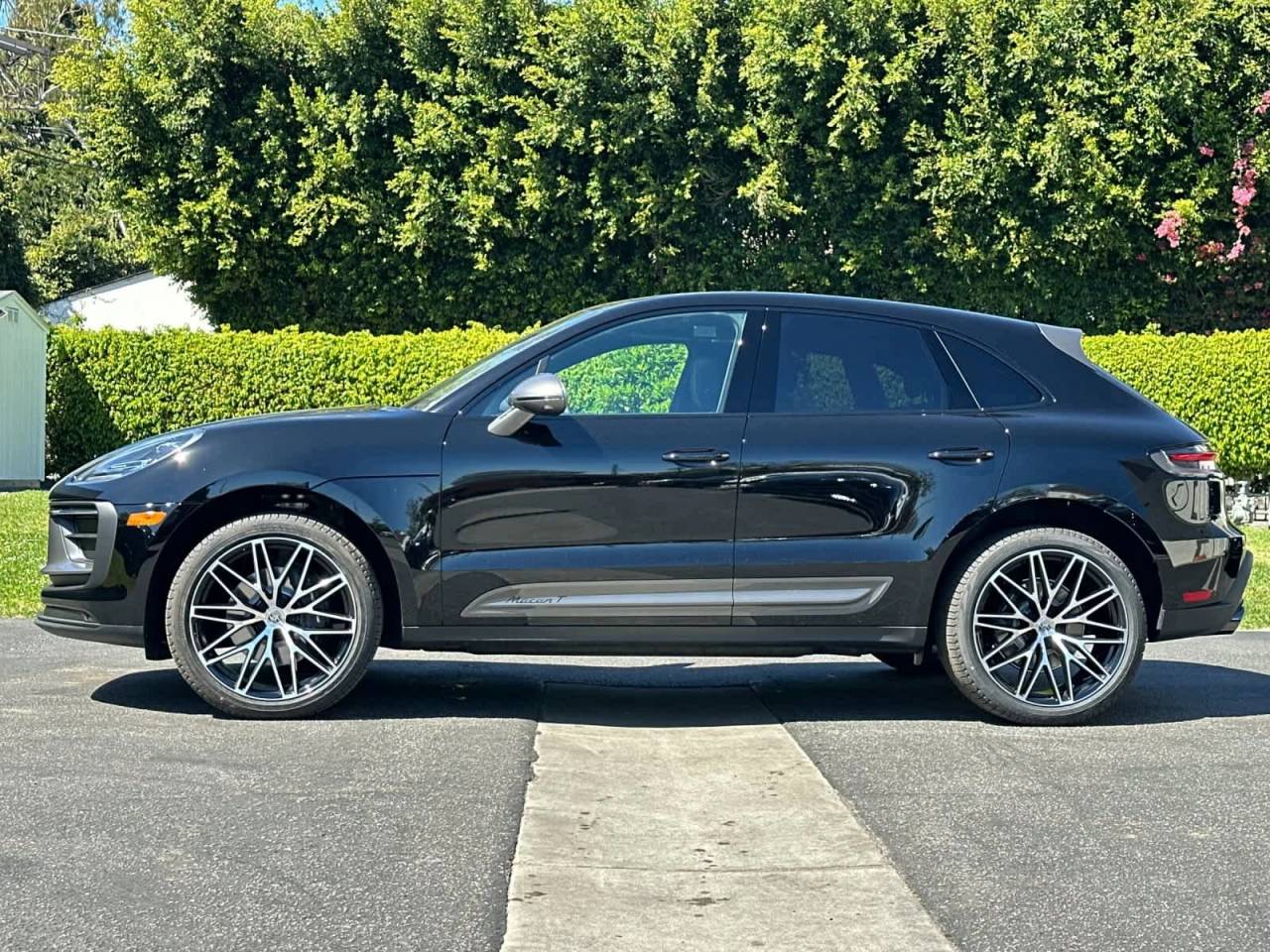 2026 Porsche Macan T