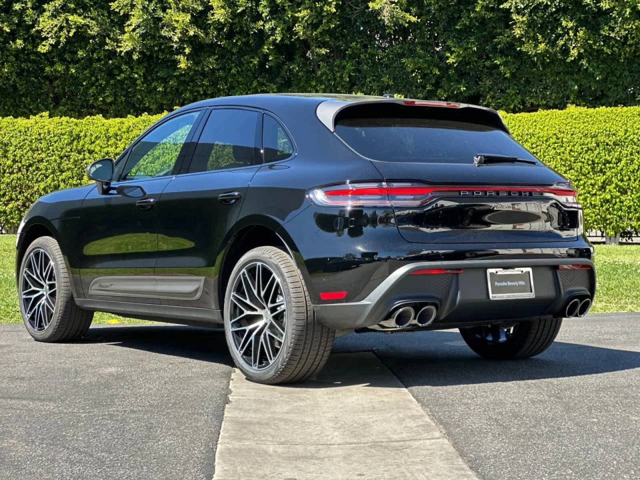 2026 Porsche Macan T