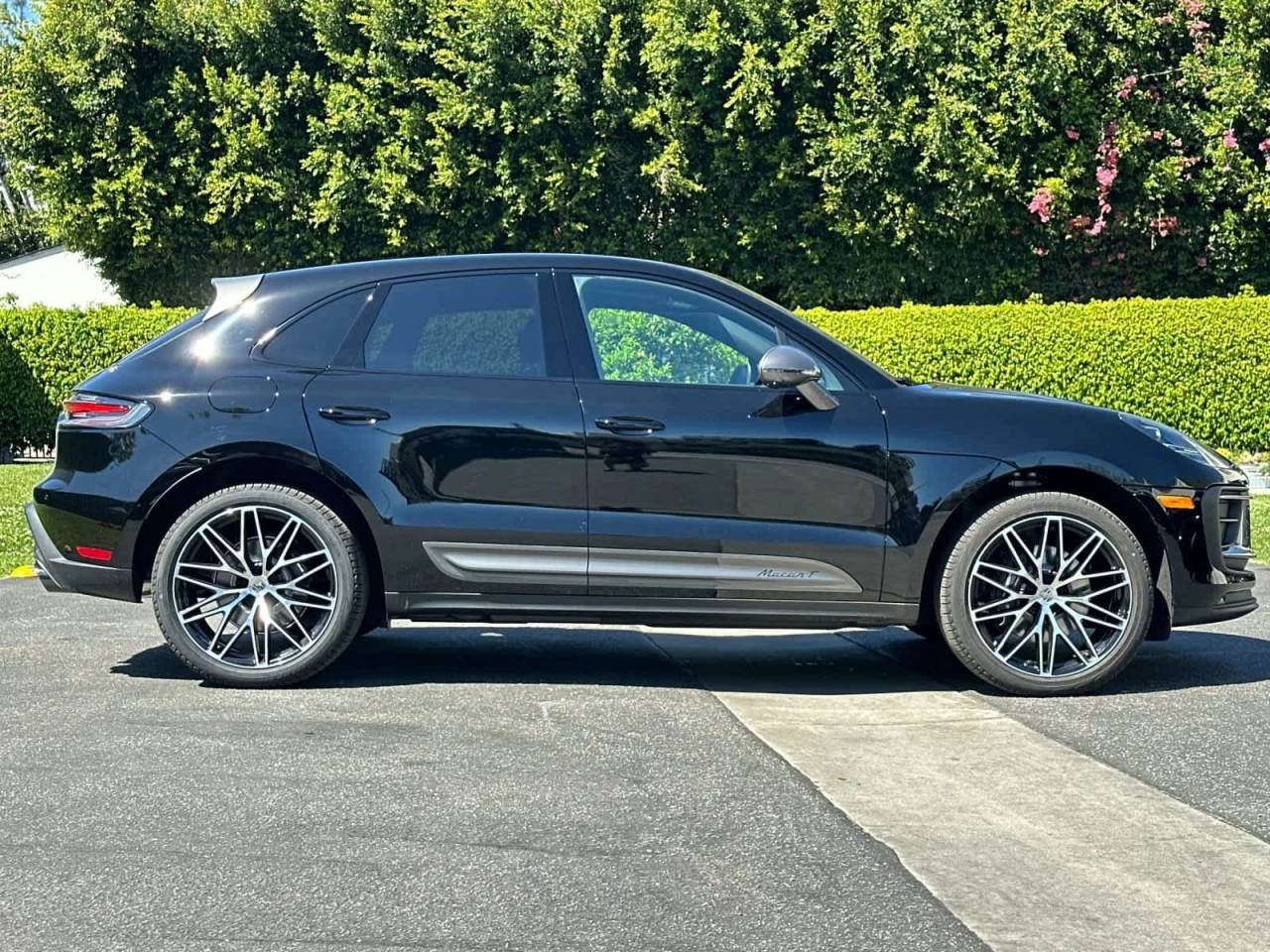 2026 Porsche Macan T