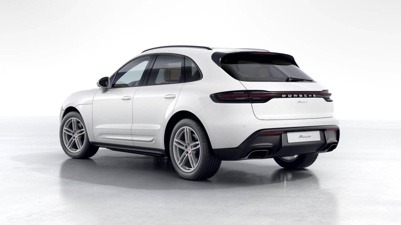 2026 Porsche Macan Base