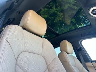 2026 Porsche Macan Macan T
