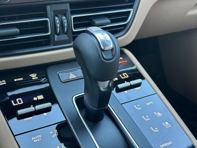 2026 Porsche Macan Macan T
