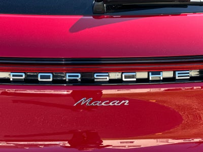 2026 Porsche Macan Macan