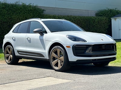 2026 Porsche Macan Macan T
