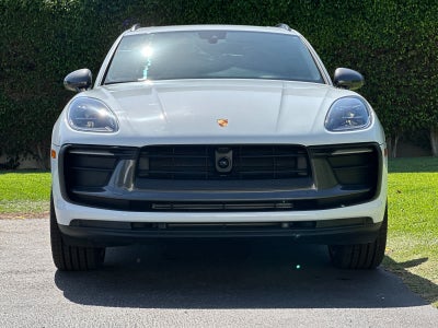2026 Porsche Macan Macan T