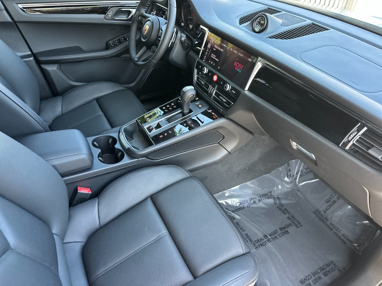 2026 Porsche Macan Macan T