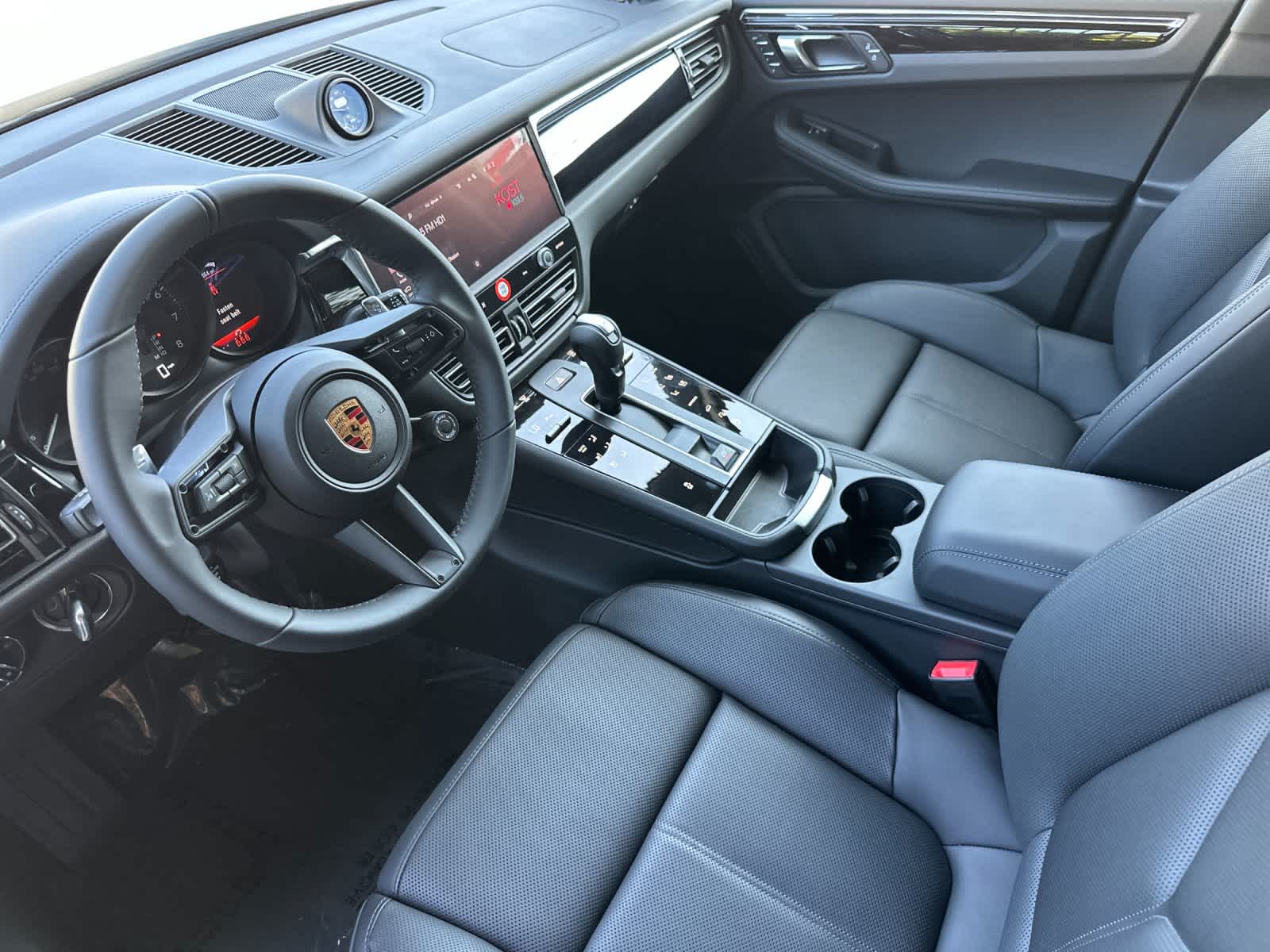 2026 Porsche Macan Macan T