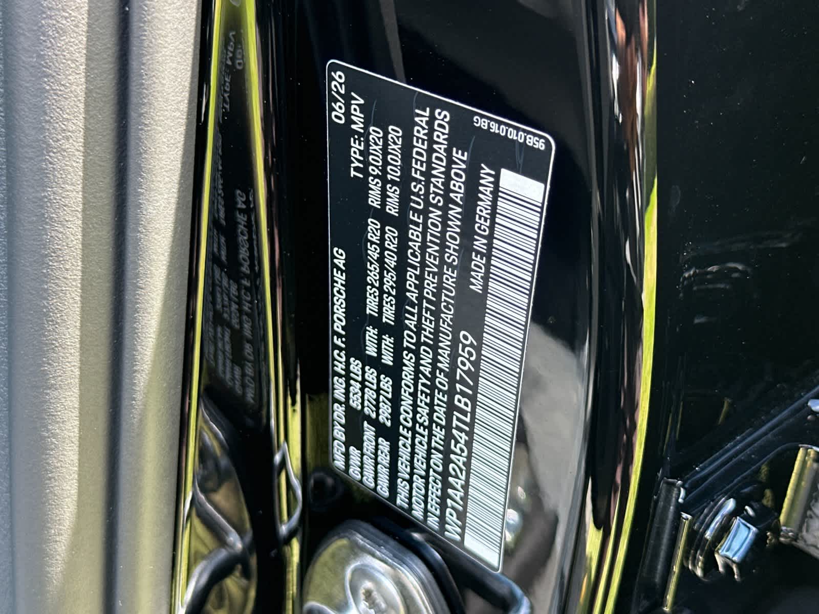 2026 Porsche Macan Macan